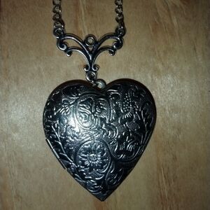 Intricate Silver Floral Heart Necklace